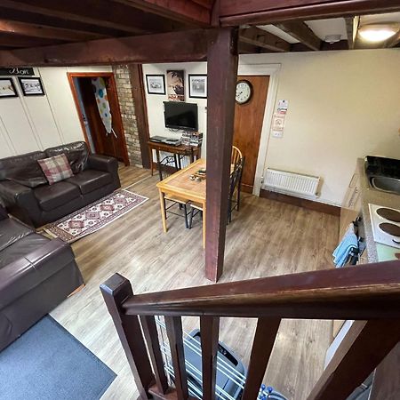 Penybryn Cottages Aberdare Exteriör bild