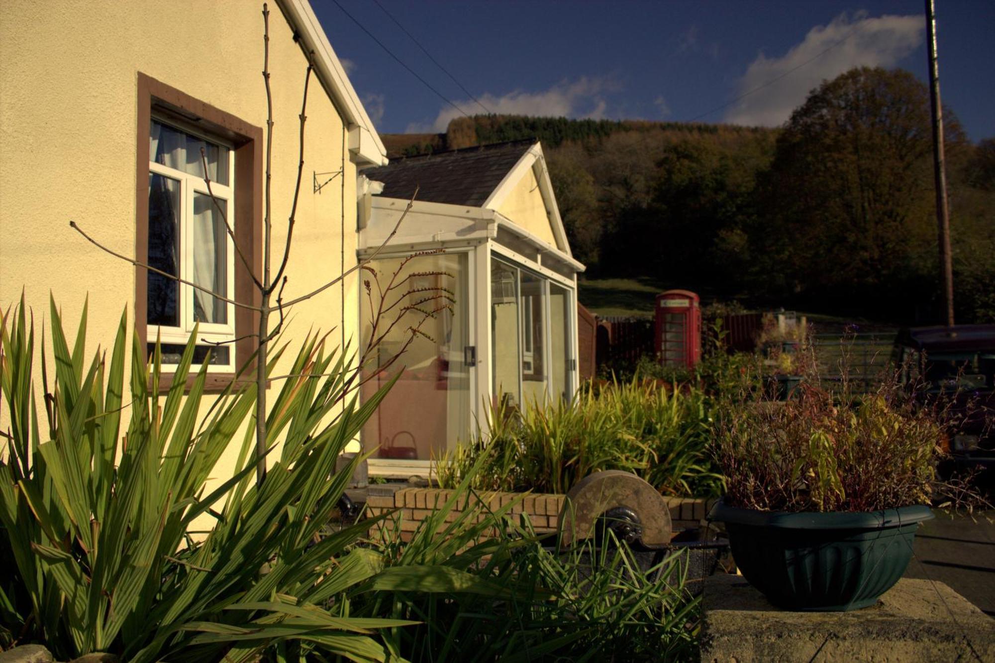 Penybryn Cottages Aberdare Exteriör bild